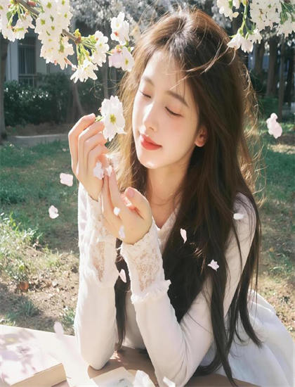 金瓶玉梅三级完整版电影中文1_线人电影免费观看完整版_破晓东方电视剧免费观看