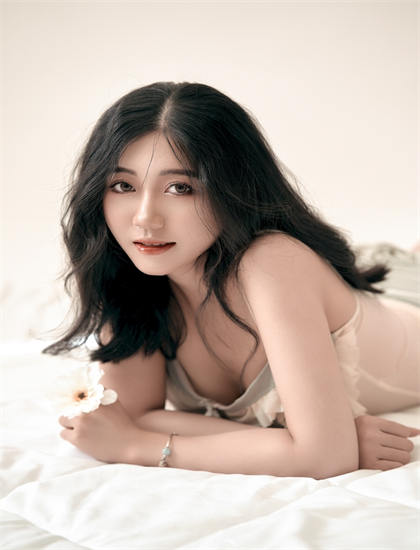 白月梵星电视剧在线播放_日产精品久久久久精品三级18_真相在线观看